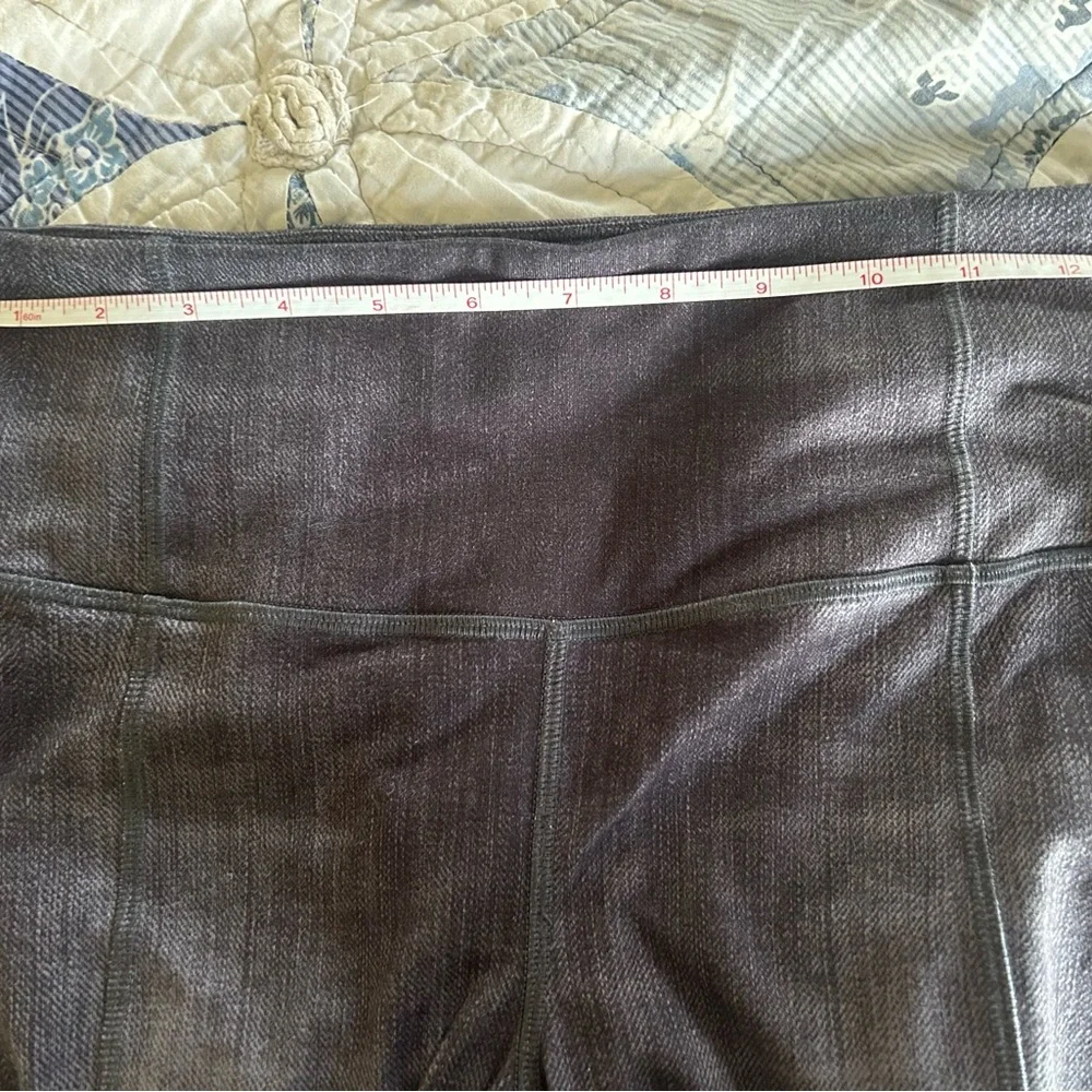 Pants - Picture 13 of 15